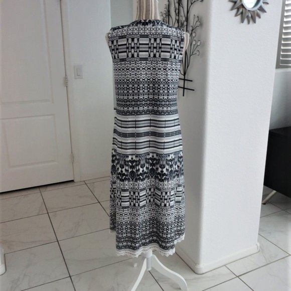 Like New World Unity Stretch Jersey Sleeveless Tassel Black White Ikat Dress S - Picture 8 of 13